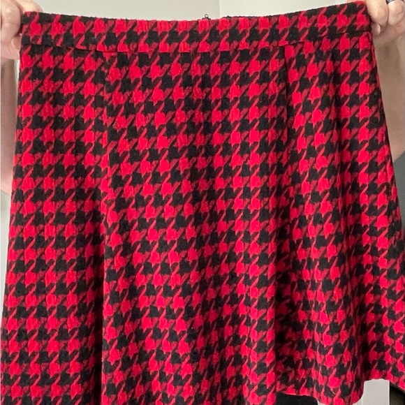 Gorgeous red & black Pink Tartan skirt - Picture 4 of 8